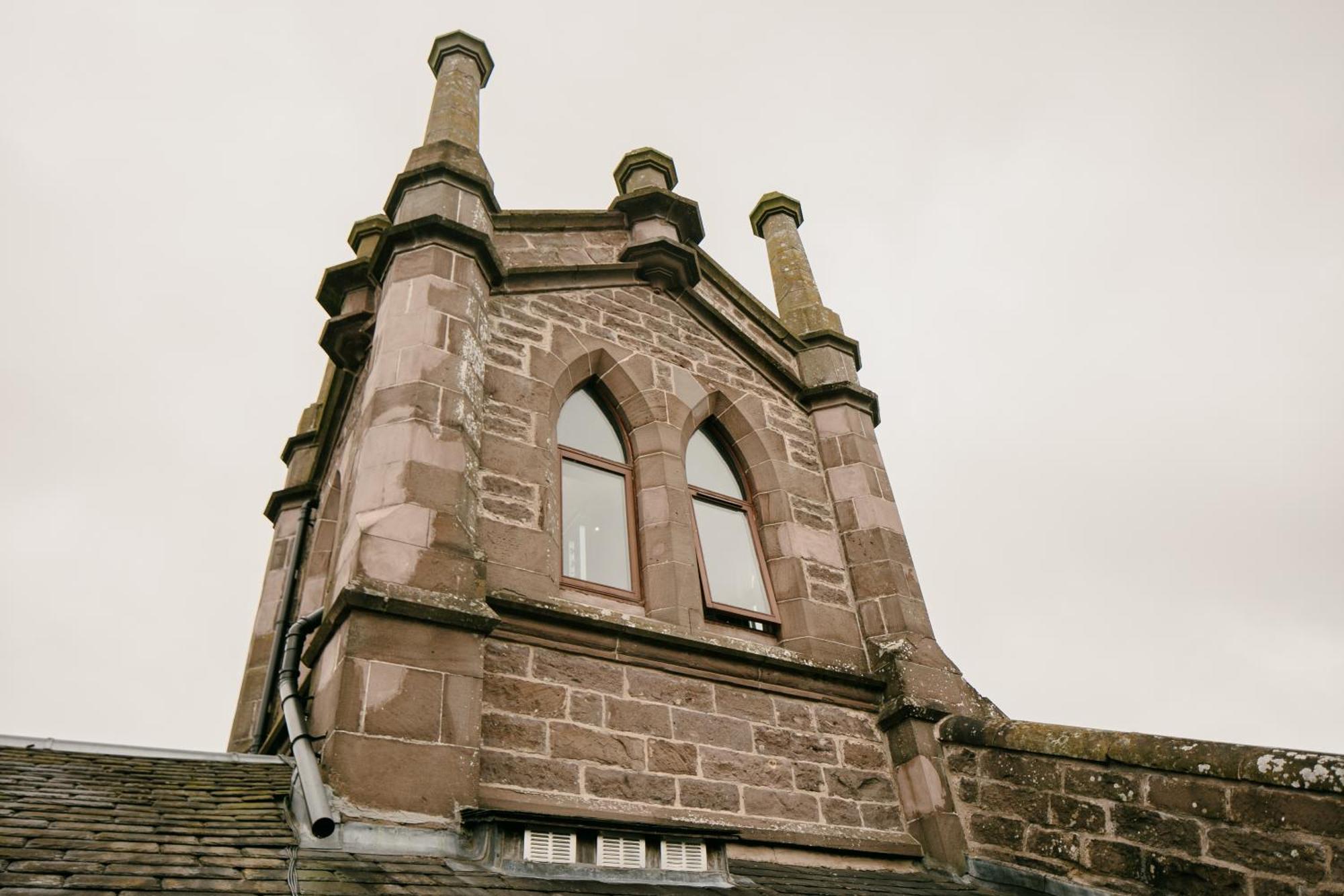 The Church Tower Crieff Exteriör bild